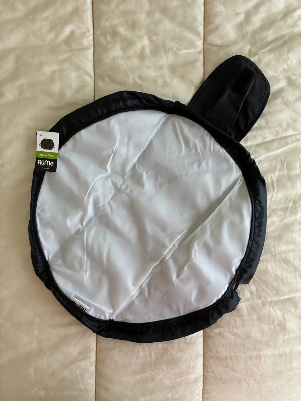 NWT RuMe Beauty Cinch Drawstring Makeup Bag Black